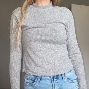 Gray Mock Neck Long Sleeve Top